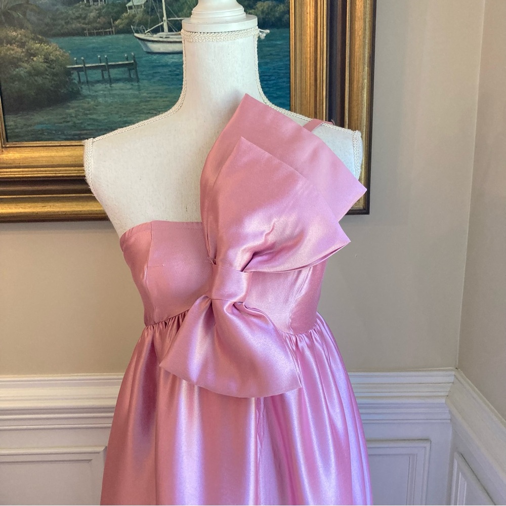 PETAL & PUP Betina Dusty Rose Pink Satin One Shoulder Bow Maxi Dress - Picture 4 of 16